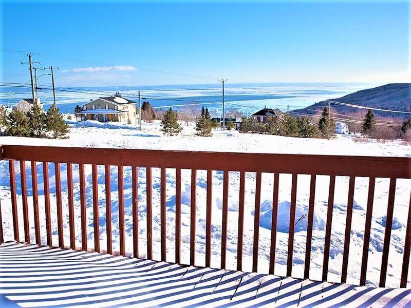 Maison Accueillante - Spa, Fleuve Et Montagnes! Petite-Riviere-Saint-Francois Luaran gambar
